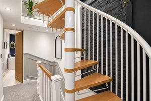 First Floor Landing- click for photo gallery